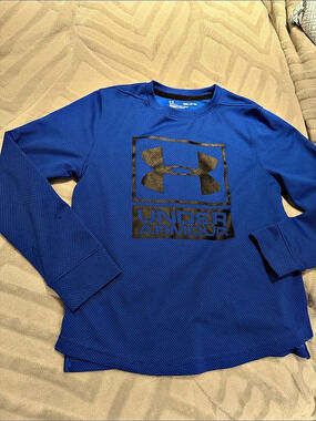 Under Armour Long Sleeve Athletic Shirt Boys YSM Blue